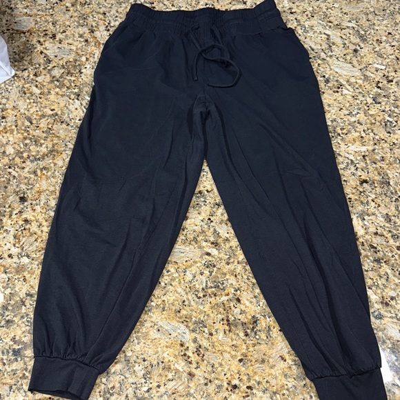 AnyBody Pants - AnyBody Women’s Cozy Knit Black Jogger Pants